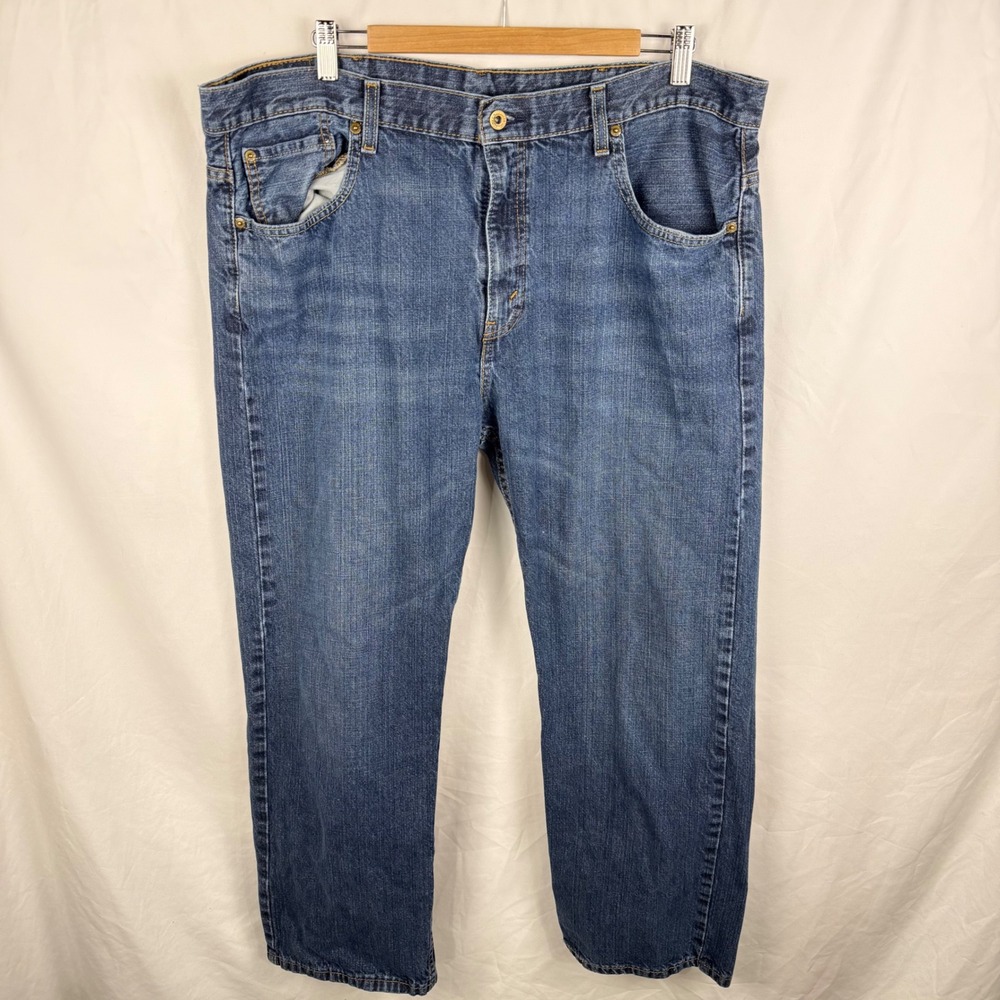 Levi's Men's 569 Medium Wash Straight Leg Jeans 38x30 Casual Minimalist Capsule